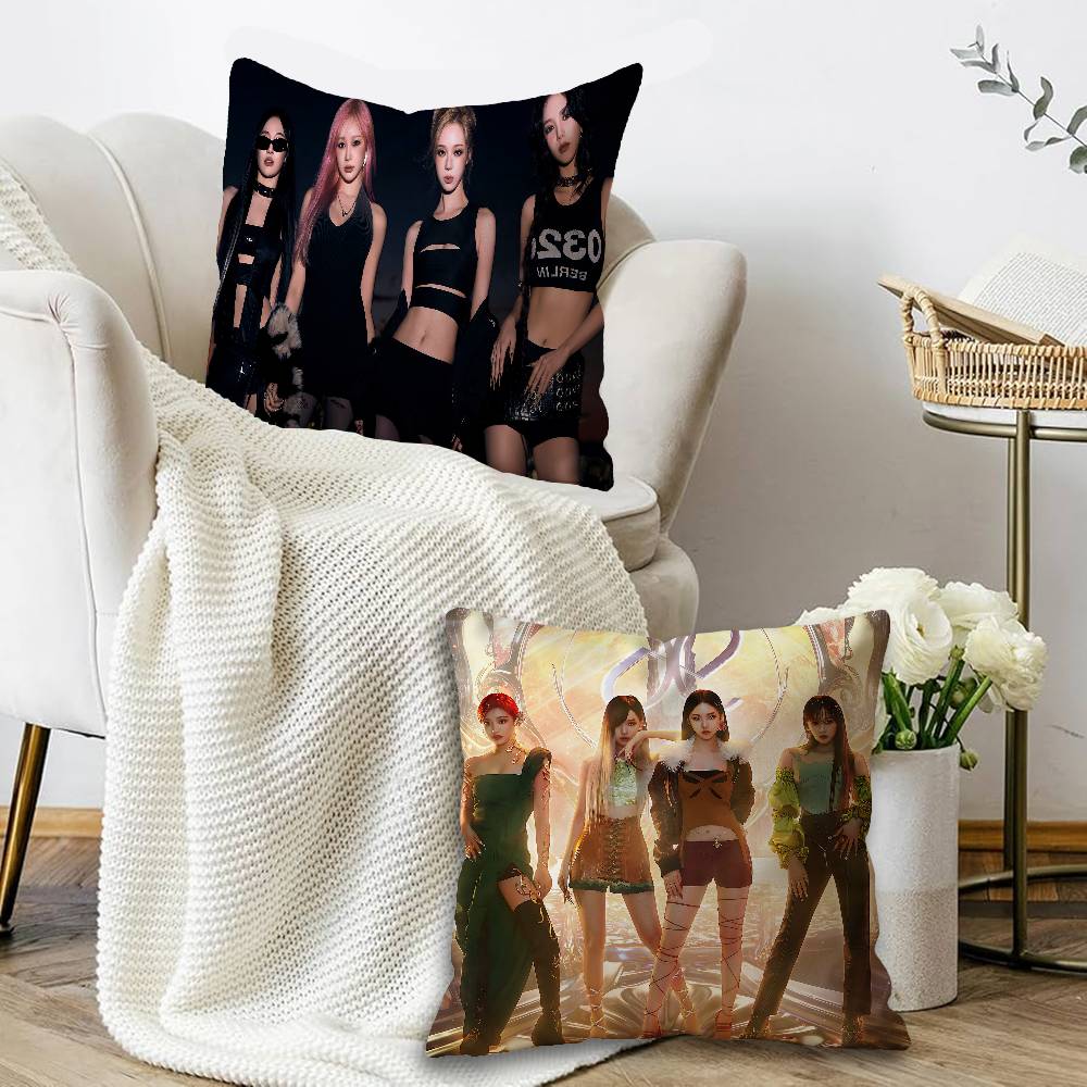 Kpop Group A-Aespas Decorative - Home Textiles Group ulasan dan harga