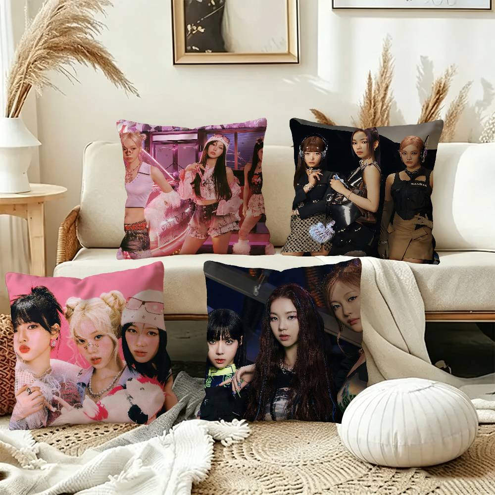 Kpop Group A-Aespas Pillowcase - Home Textiles Group ulasan dan harga